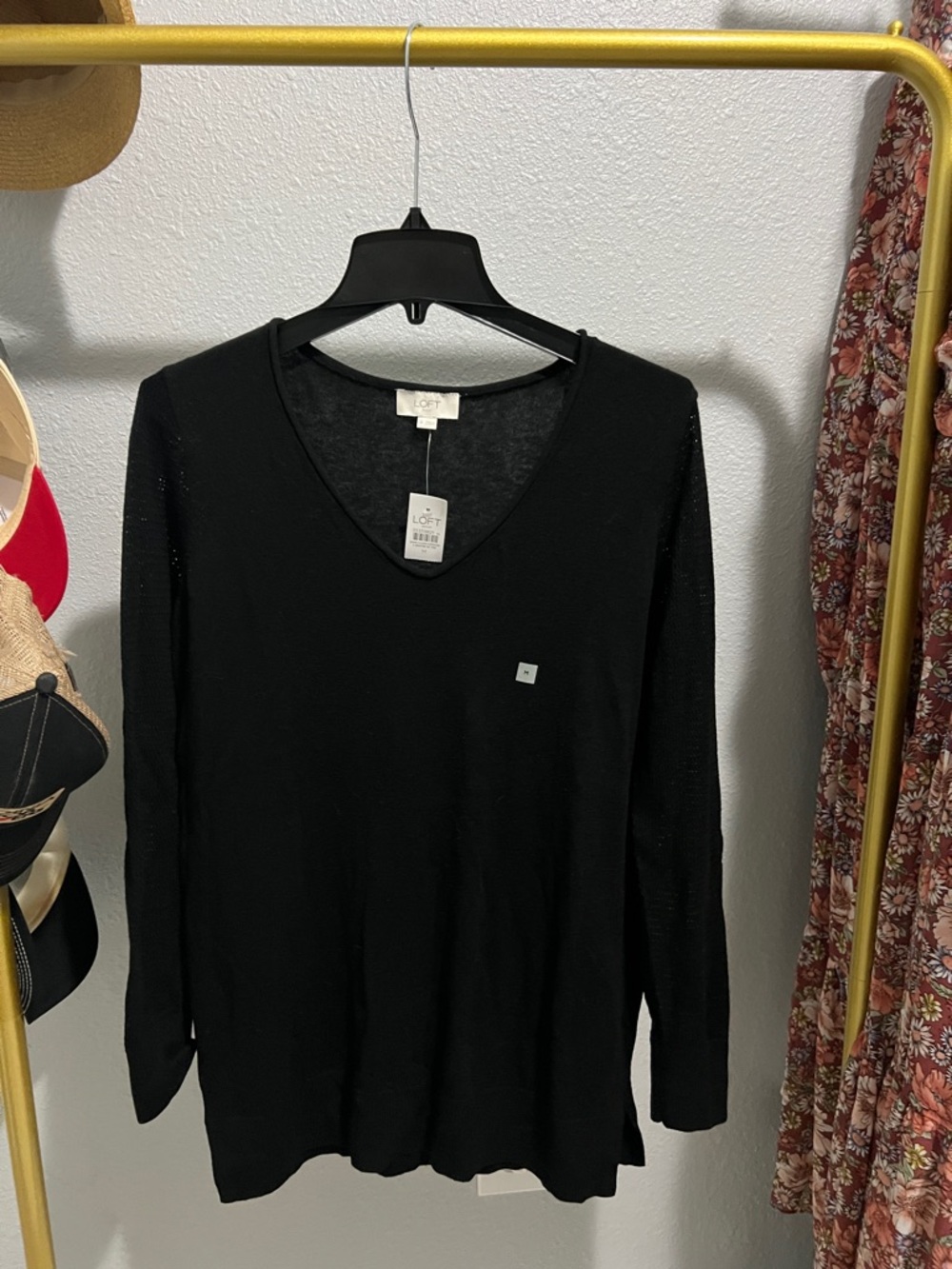 LOFT Black V-Neck Lightweight Women's Sweater